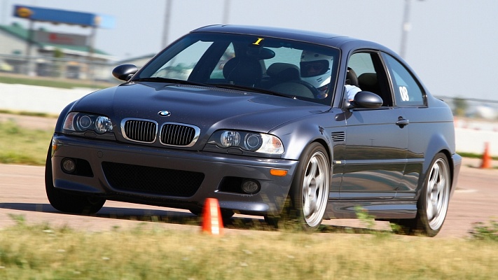 Контраварийное вождение в Костроме. Ultra Подарки. Купить уроки контраварийного вождения в Костроме. Научитесь водить машину в любых условиях! Сервис UltraPodarki.ru 8 800 505 95 30. Контраварийное вождение Кострома, контраварийное вождение, экстремальное вождение Кострома, экстремальное вождение, обучение вождению Кострома, обучение вождению, вождение Кострома, вождение,  курс вождения Кострома, курс вождения, курсы экстремальное вождения Кострома, курсы экстремального вождения, обучение в автошколе Кострома, обучение в автошколе