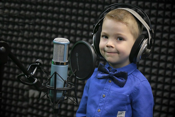  Индивидуальные занятия вокалом в Костроме. Ultra Подарки. Купить сертификат на индивидуальные занятия вокалом в Костроме и уроки обучения вокалу.  Сервис UltraPodarki.ru 8 800 505 95 30. Индивидуальные занятия вокалом, занятия вокалом в Костроме, обучение вокалу Кострома, уроки вокала Кострома, школа вокала Кострома, занятие вокалом для детей, занятия вокалом, обучение вокалу, уроки вокала, школа вокала, уроки вокала обучение, вокальные уроки, индивидуальные занятия вокалом Кострома