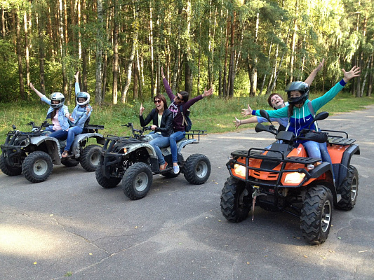 Катание на квадроциклах в Костроме. Подарочные сертификаты Ultra Подарки. Подарочный сертификат на катание на квадроциклах в Костроме. Закажите прокат квадроциклов и наслаждайтесь активным отдыхом с друзьями. Выбирайте живописные маршруты для езды на квадроциклах. Сервис UltraPodarki.ru 8 800 505 95 30. Катание на квадроциклах, катание на квадроциклах Кострома, прокат квадроциклов, прокат квадроциклов Кострома, езда на квадроцикле, езда на квадроцикле Кострома, катание на квадроциклах зимой, Катание на квадроциклах летом, сертификат на катание на квадроциклах, сертификат квадроциклы, сертификат квадроциклы Кострома
